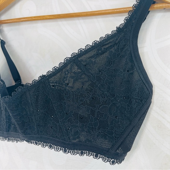 New Victoria’s Secret Very Sexy lace no wire sling balconette bralette bustier - Picture 3 of 11